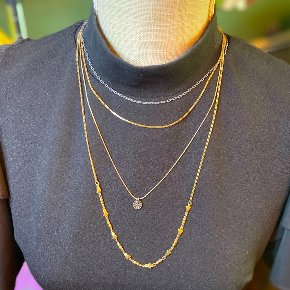 Vintage Adjustable Length Multilayered Gold Toned Necklace